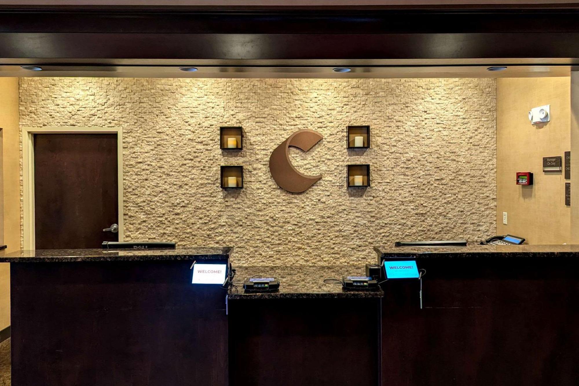Comfort Inn & Suites Wadsworth Esterno foto