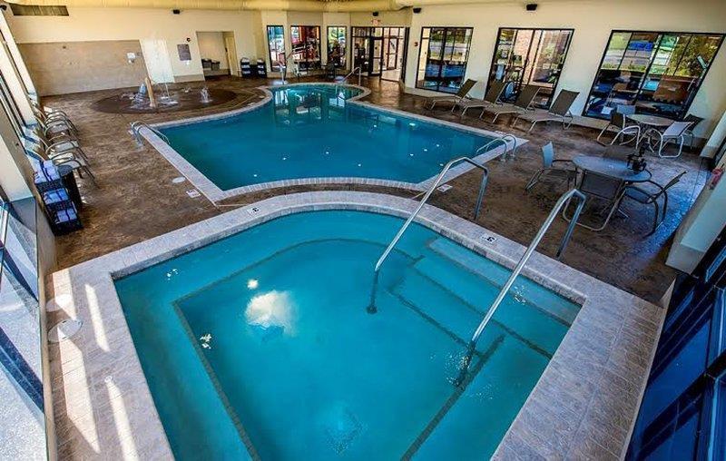 Comfort Inn & Suites Wadsworth Esterno foto